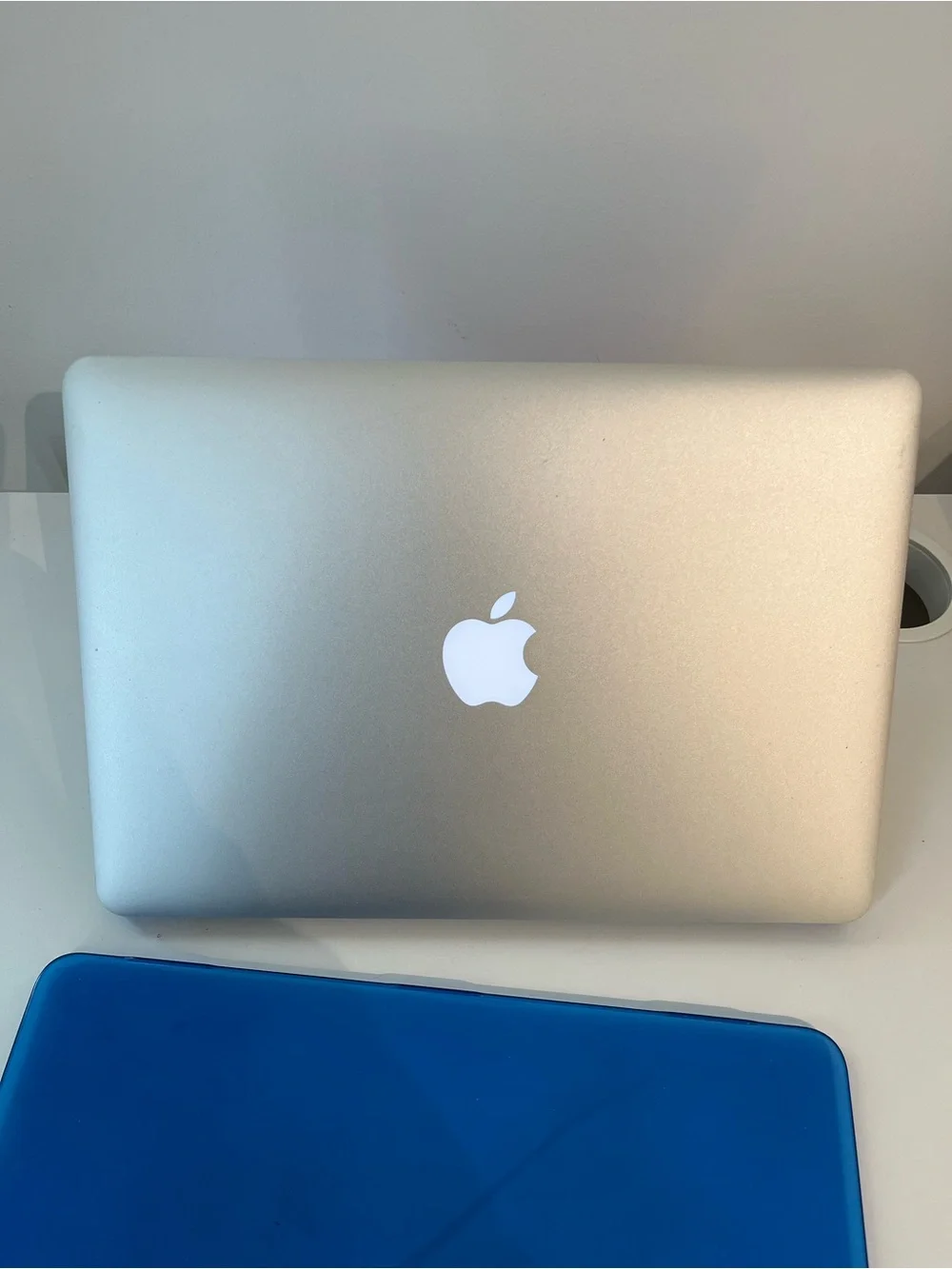 Apple MacBook Air Silver Laptop - 13-inch, Silver